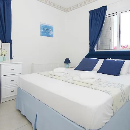 Villa Atchi7 Protarász